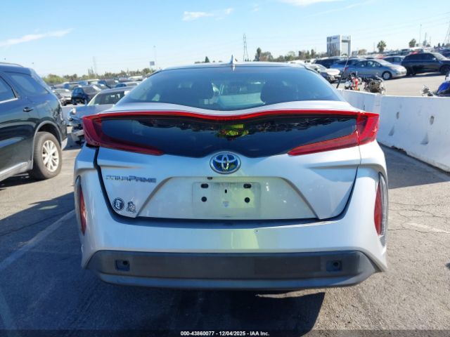Toyota Prius Prime Plus Image 14