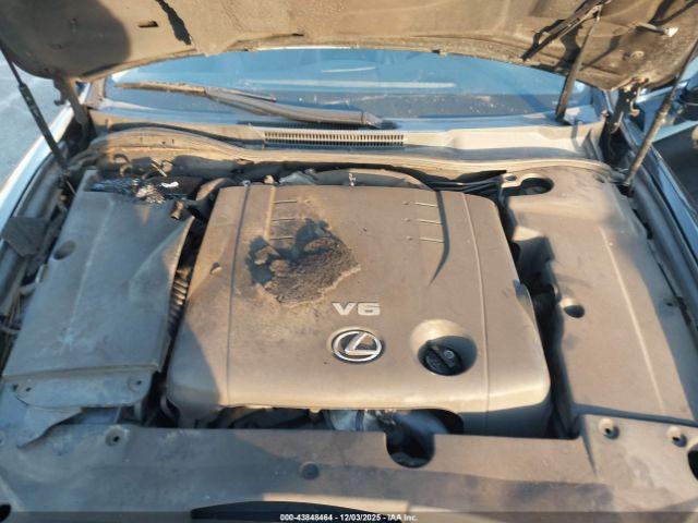 Lexus Is Image 11