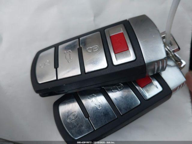 Volkswagen CC Sport Image 2