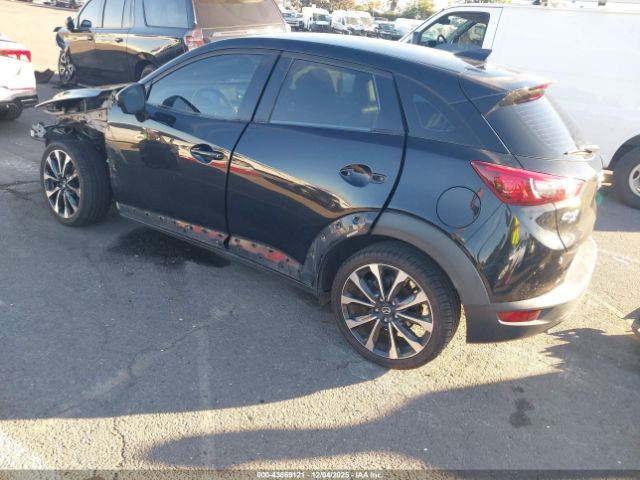 Mazda Cx Touring Image 2