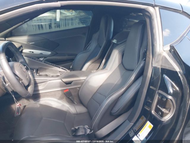 Chevrolet Corvette Rwd  1lt Image 4