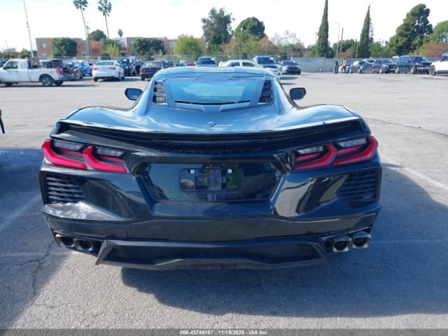 Chevrolet Corvette Rwd  1lt Image 9