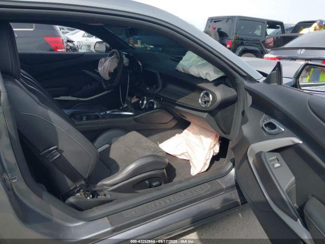 Chevrolet Camaro 1ss Image 15