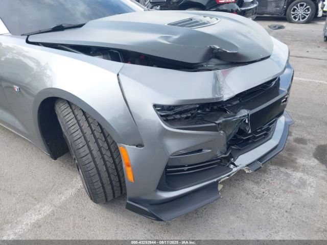 Chevrolet Camaro 1ss Image 3