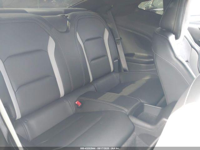 Chevrolet Camaro 1ss Image 13