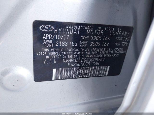 Hyundai ELANTRA Image 5