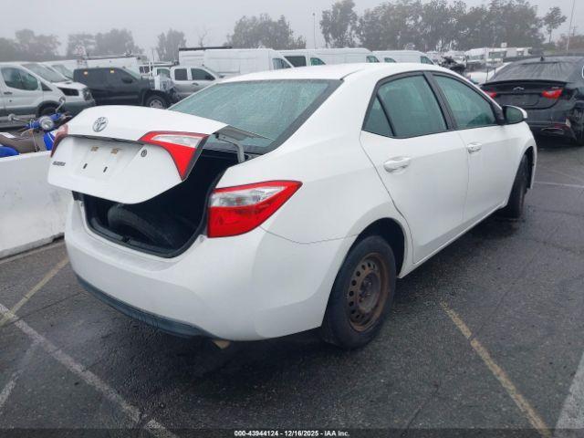 Toyota Corolla L Image 10