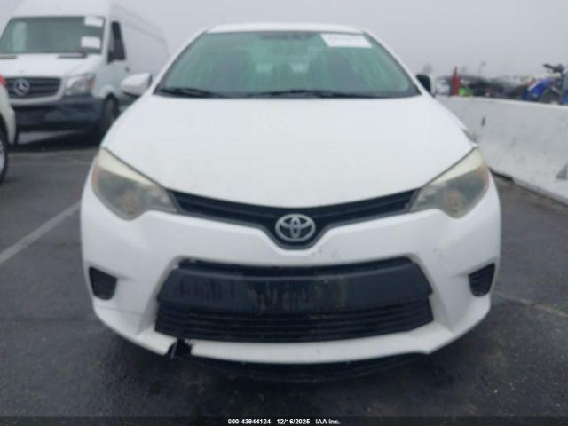 Toyota Corolla L Image 9