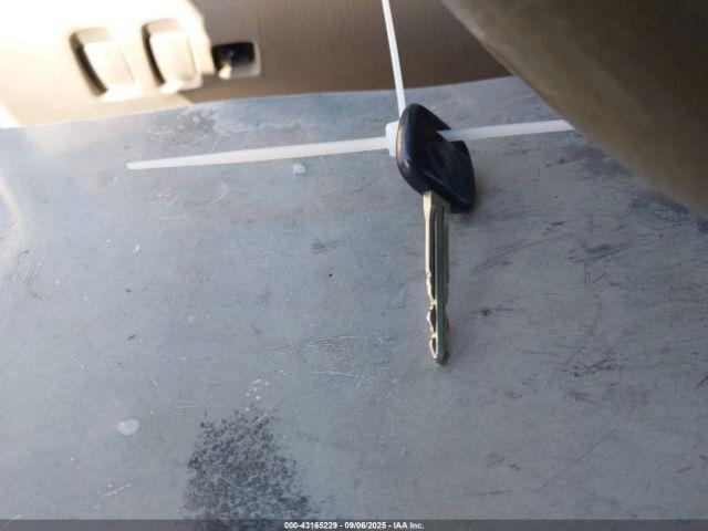 Toyota Sienna Ce Image 8