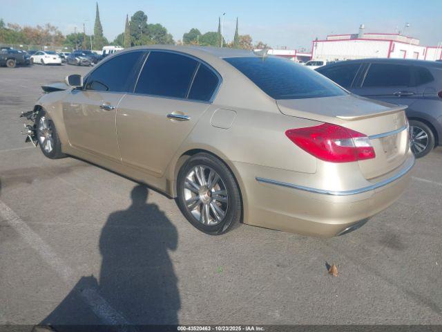 Hyundai Genesis 3.8 Image 7