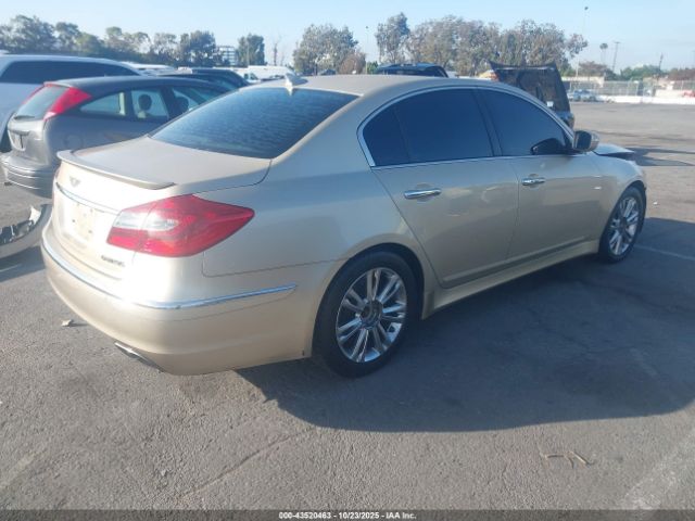 Hyundai Genesis 3.8 Image 10