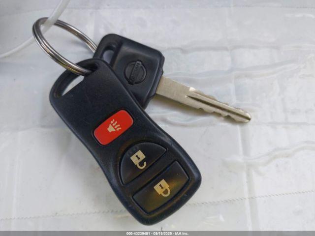 Nissan Frontier Sv Image 19