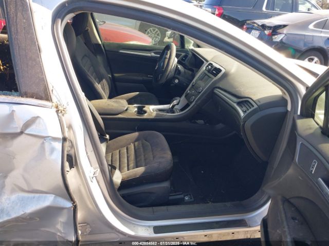 Ford Fusion Se Image 9