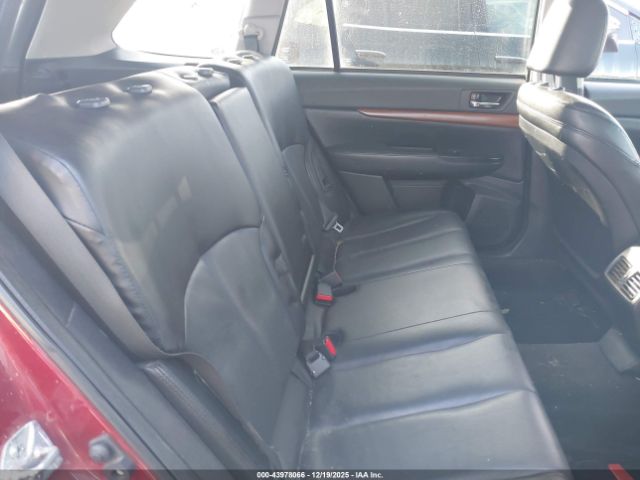 Subaru Outback 2.5i Limited Image 6