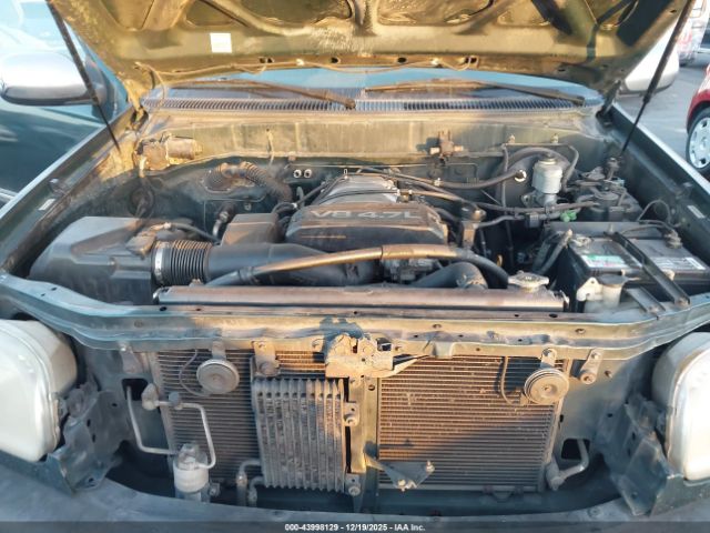 Toyota Tundra Sr5 V8 Image 2