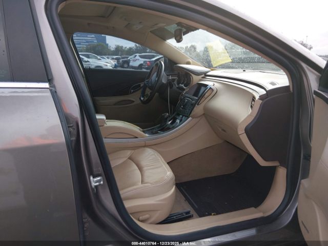 Buick LaCrosse Cxs Image 8