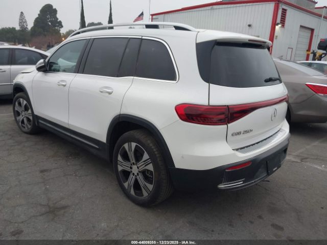 Mercedes-Benz EQB Image 7