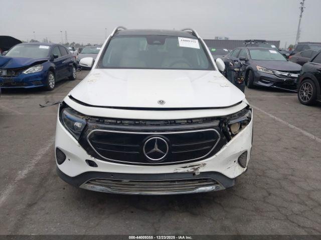 Mercedes-Benz EQB Image 11