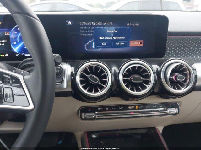 Mercedes-Benz EQB Image 16