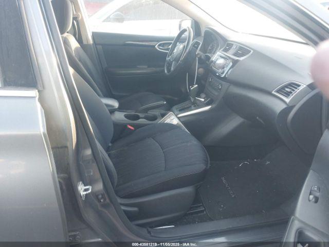 Nissan Sentra Image 7