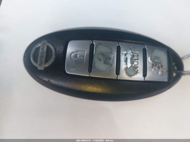 Nissan Sentra Image 9