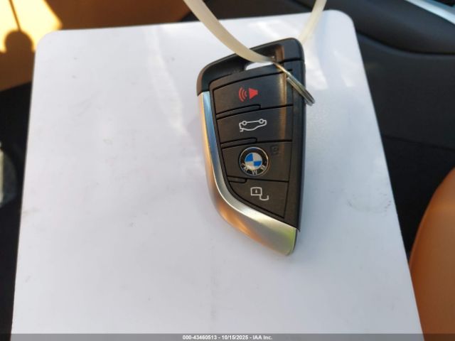 BMW 3 Series Xdrive Image 16