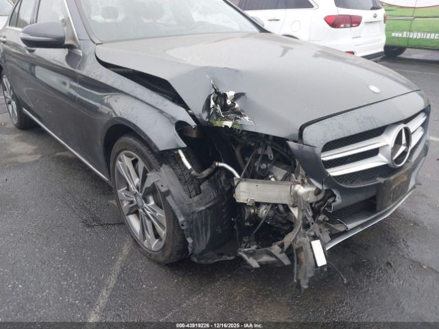 Mercedes-Benz C-Class Image 5