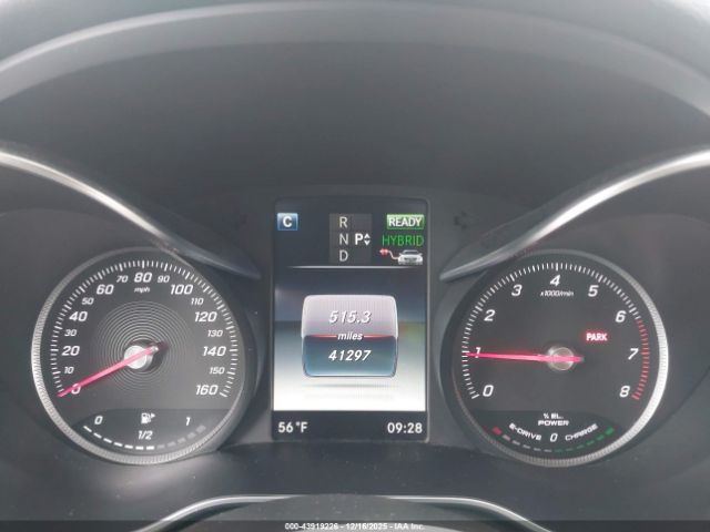 Mercedes-Benz C-Class Image 8