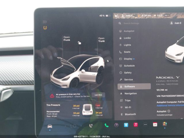 Tesla Model Y Long Range Dual Motor All-wheel Drive Image 16