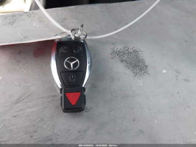 Mercedes-Benz E-Class Image 8