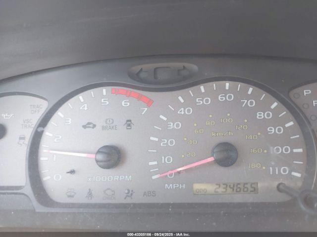 Toyota Sequoia Sr5 V8 Image 8