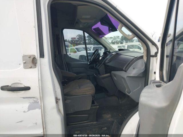 Ford Transit Image 14