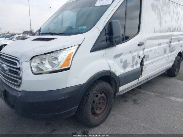 Ford Transit Image 11