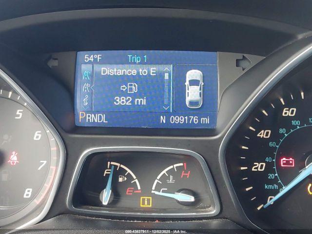 Ford Focus Se Image 11