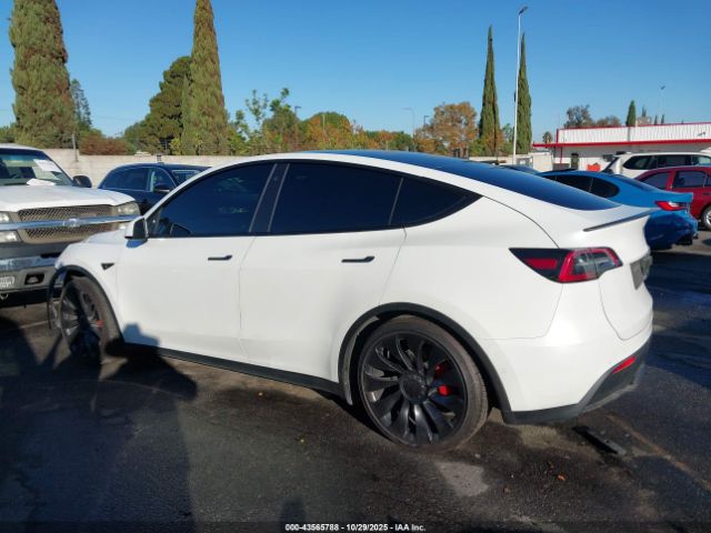 Tesla Model Y Performance Dual Motor All-wheel Drive Image 6