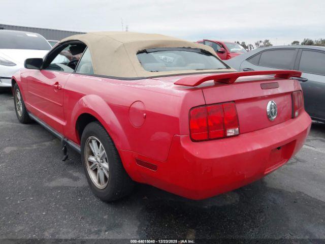Ford Mustang V6 Image 4
