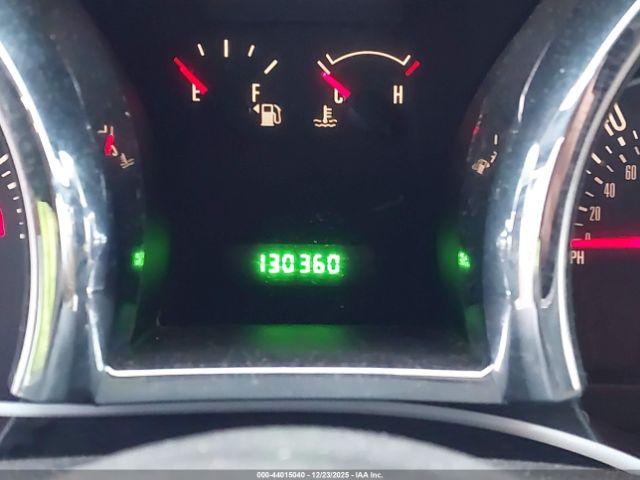 Ford Mustang V6 Image 8