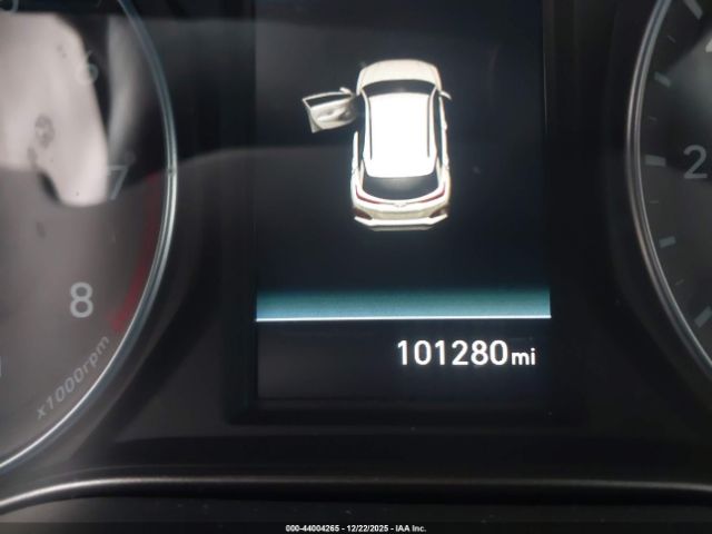 Hyundai KONA Limited Image 6