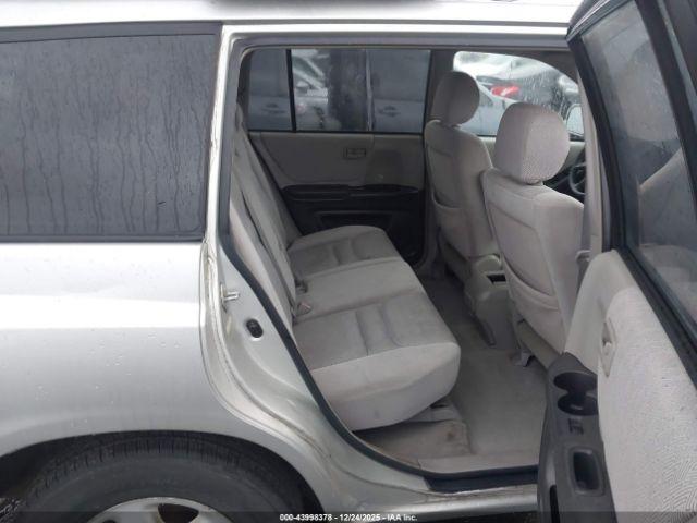 Toyota Highlander Image 7