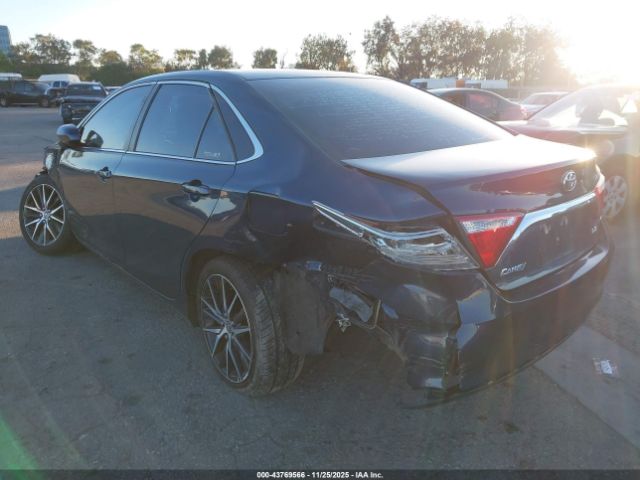 Toyota Camry Le Image 5