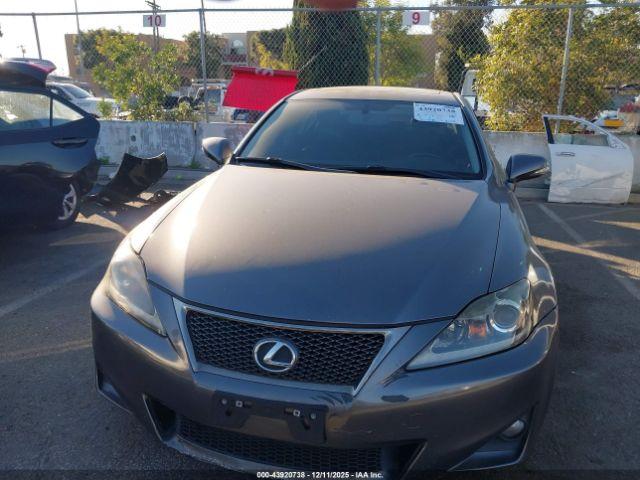 Lexus Is Image 9