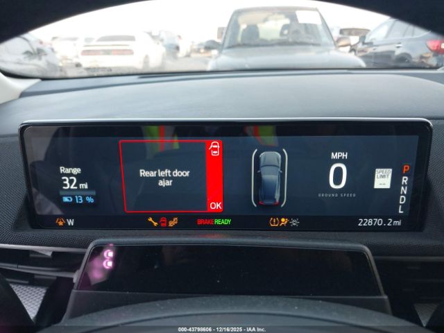 Ford Mustang Select Image 20