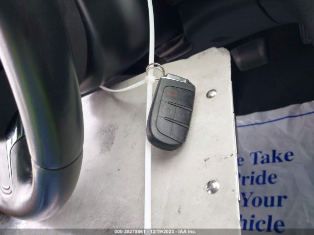 Chrysler 200 S Image 15