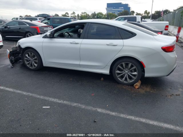 Chrysler 200 S Image 7