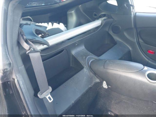 Nissan 370Z Nismo Image 10