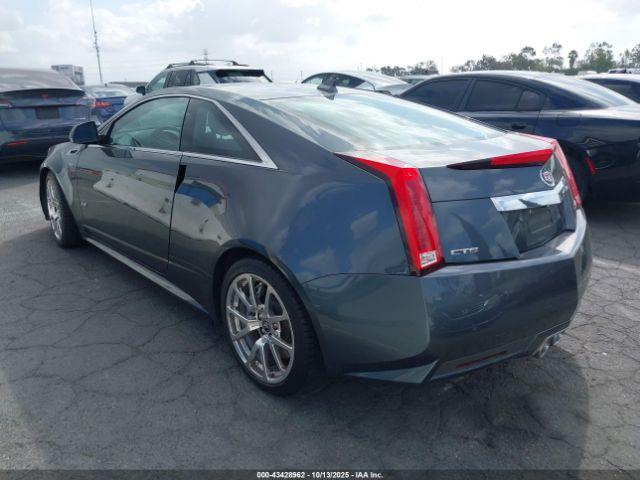 Cadillac CTS-V Image 9