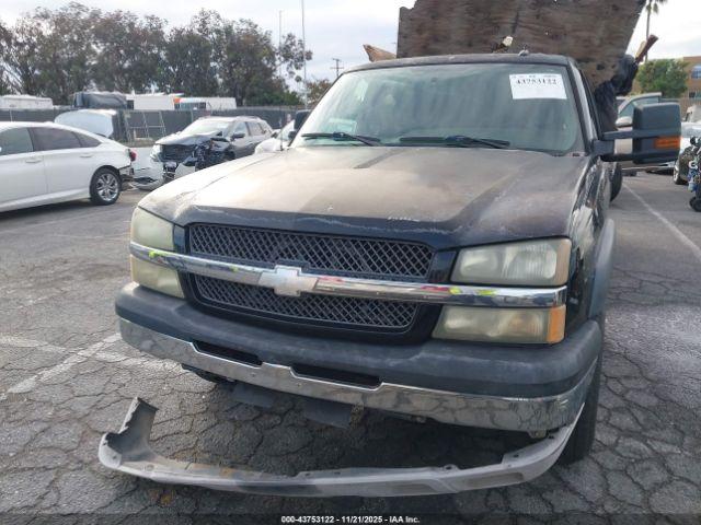 Chevrolet Silverado 1500 Ls Image 16