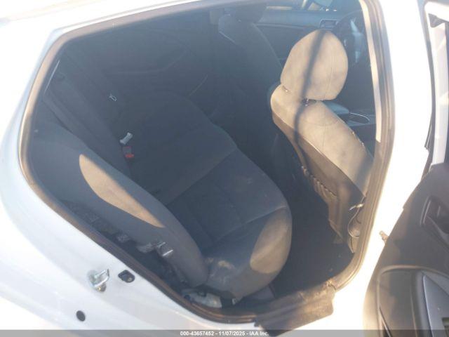 Kia Optima Lx Image 8