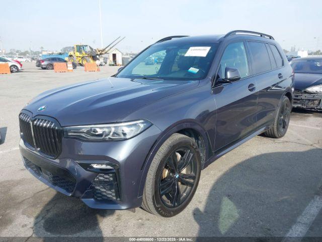 BMW X Series Xdrive50i Image 3