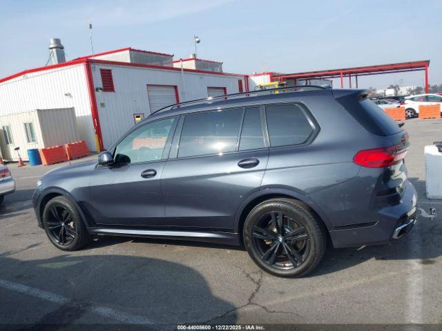 BMW X Series Xdrive50i Image 12